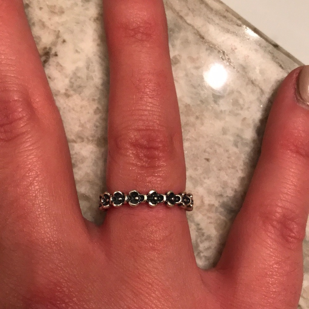 flower pandora ring. size 56